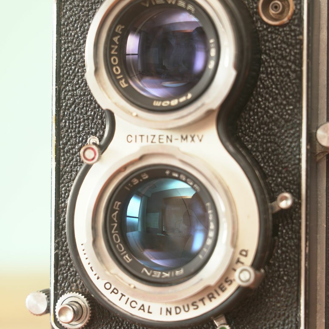 完動品◎RICOHFLEX NEW DIA 二眼レフ フィルムカメラ #739 完動品◎RICOHFLEX NEW DIA 二眼レフ フィルムカメラ #739