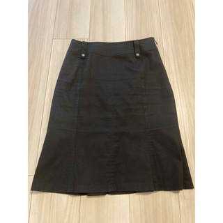インディヴィ(INDIVI)のインディヴィindiviマーメイド風タイトスカート黒OLレディースMサイズ38(ひざ丈スカート)