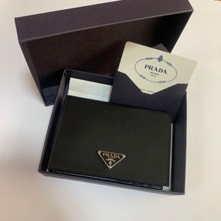 プラダ(PRADA)のプラダ 未使用 二つ折り コンパクト 財布 三角ロゴプレート PRADA(財布)