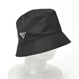 プラダ(PRADA)のプラダ / PRADA　Re-Nylon トライアングル ロゴ バケットハット　2HC137　ナイロン　ブラック　# M　【中古】 商品番号 S-155737(ハット)