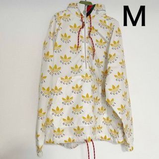 グッチ(Gucci)の【新品未使用】グッチGUCCIadidasコラボブルゾン　Ｍサイズ(マウンテンパーカー)