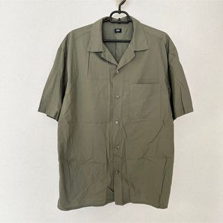 ユニクロ(UNIQLO)の【美品】UNIQLO オープンカラーシャツ ユニクロ L カーキ 半袖 メンズ(シャツ)