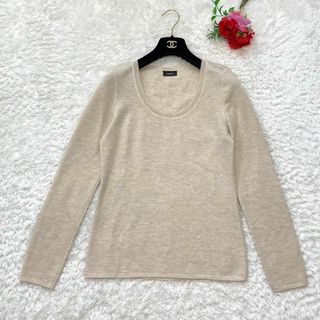 アクリス(AKRIS)の［美品］アクリス　カシミヤ　クルーネック　ニット　ベージュ(ニット/セーター)