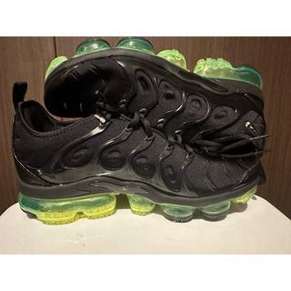 ナイキ(NIKE)のNIKE AIR VAPORMAX PLUS VOLT 924453-015(スニーカー)