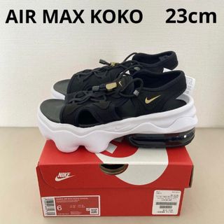 ナイキ(NIKE)の新品 NIKE エアマックスココ 23cm 黒 白 ブラック サンダル(サンダル)