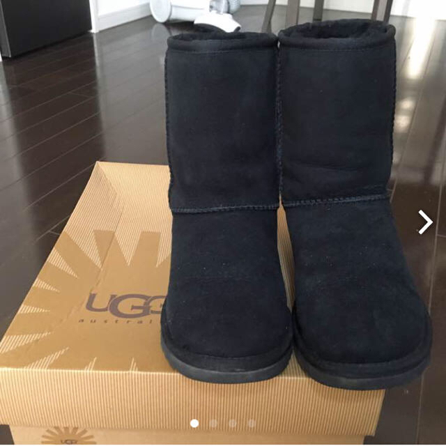 ブーツアグ ugg 黒 ムートンブーツ