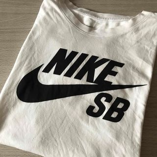 NIKE - 最終価格　NIKE SB ナイキ Tシャツ 白 L