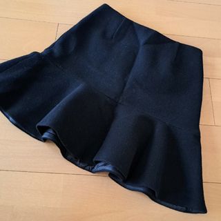 Sheller　シェリエ　バックZIPウールミニスカート