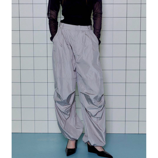 メゾンスペシャル(MAISON SPECIAL)のMaison special color parachute pants (カジュアルパンツ)