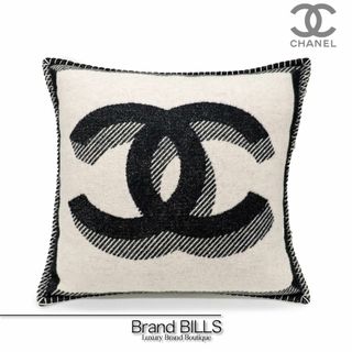 CHANEL - 美品 シャネル クッション インテリア クッションカバー ココマーク ウール カシミヤ ブラック ホワイト シルバー金具