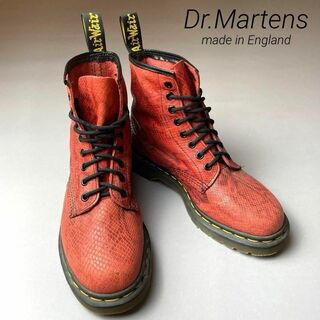 ドクターマーチン(Dr.Martens)の【美品】イングランド製 ドクターマーチン スネーク型押し 8ホール UK6(ブーツ)