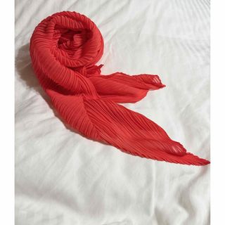 プリーツプリーズイッセイミヤケ(PLEATS PLEASE ISSEY MIYAKE)のプリーツプリーズ　イッセイミヤケ　スカーフ　朱赤(バンダナ/スカーフ)