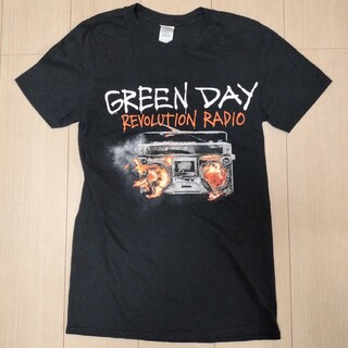 ギルタン(GILDAN)のGILDAN　GREEN DAY　REVOLUTION RADIO　WORLD(Tシャツ/カットソー(半袖/袖なし))