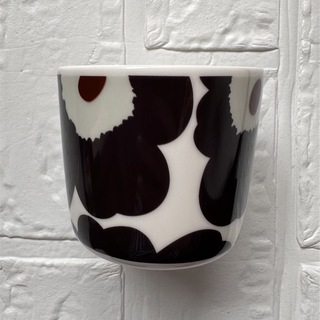 マリメッコ(marimekko)の美品 廃番 完売 ラテマグ ウニッコ unikko ダークブラウン マリメッコ (食器)