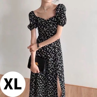 【新入荷！】XL　ワンピース　ロング丈　ブラック　黒　上品　華やか　高見え　花柄(ロングワンピース/マキシワンピース)