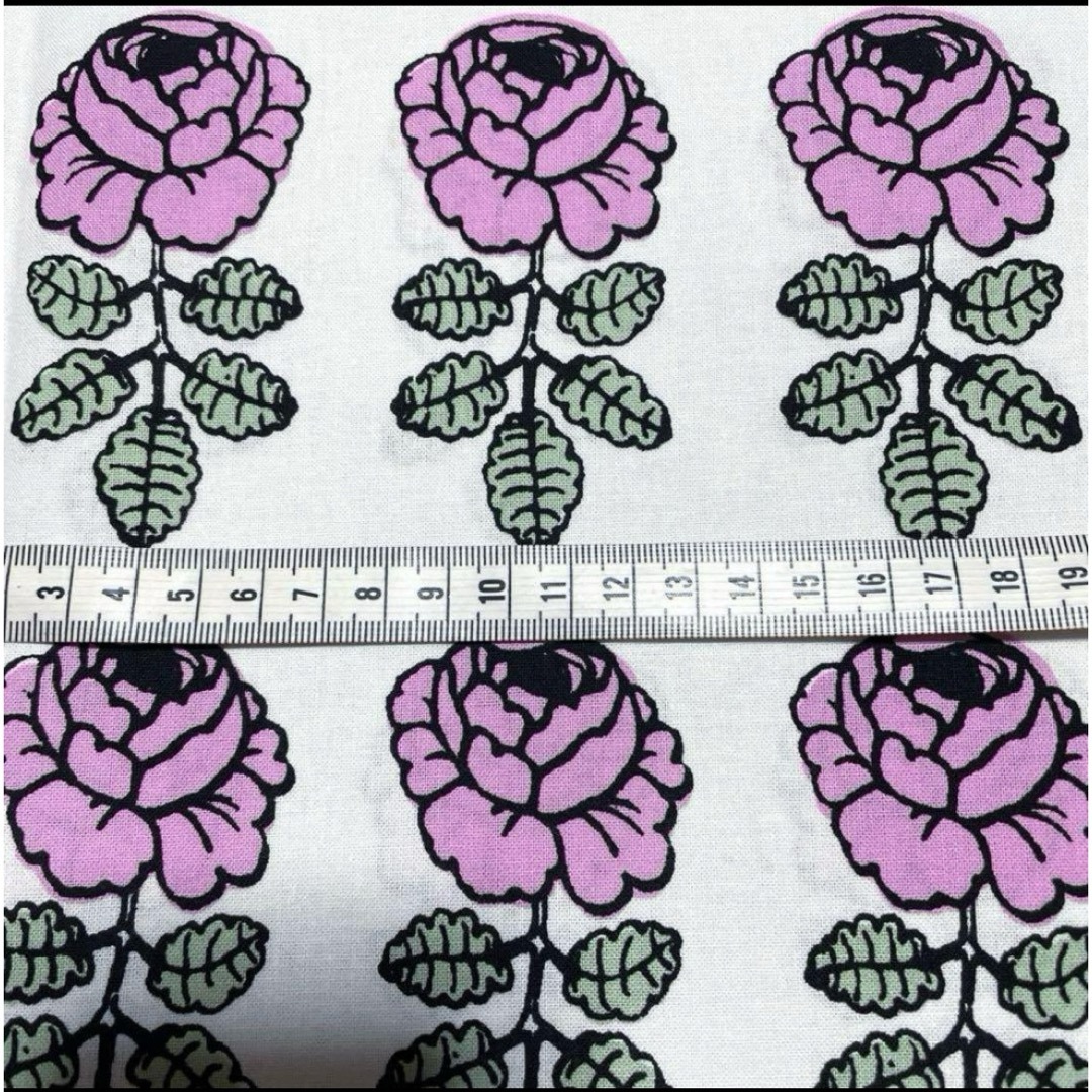 marimekko - 廃番カラー マリメッコ 生地 ヴィヒキルース marimekko - 廃番カラー マリメッコ 生地 ヴィヒキルース