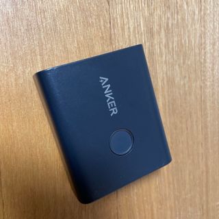 アンカー(Anker)の【美品】ANKER ANKER 521 POWER BANK (バッテリー/充電器)