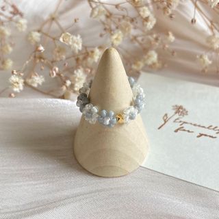 【NEW】ビーズリング ♡ グレーホワイト ハンドメイド 指輪 手作りアクセ(リング)