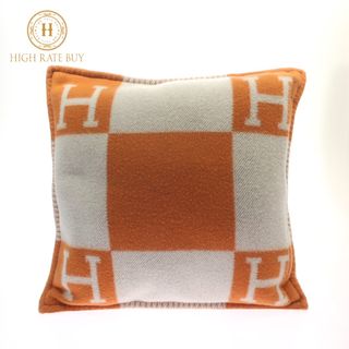 Hermes - 【新品同様】HERMES エルメス Avalon アヴァロンクッション PM Hロゴ ウール カシミヤ オレンジ ホワイト インテリア 小物 座布団 雑貨