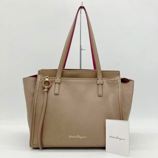 【Salvatore Ferragamo】トートバッグ　エイミー　ガンチーニ