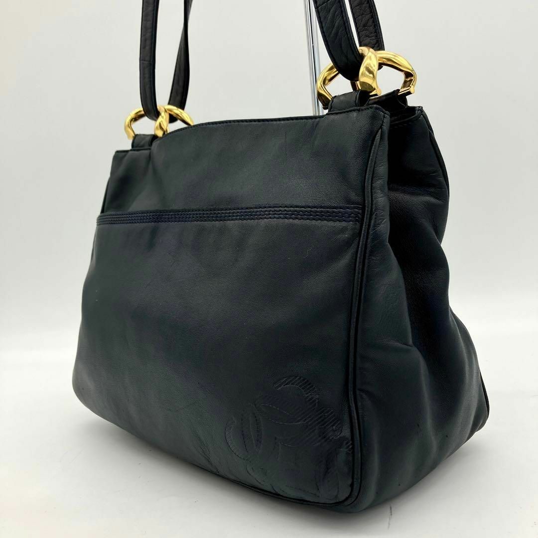 LOEWE】ショルダーバッグ アナグラム ゴールド金具 レザー ネイビー LOEWE】ショルダーバッグ アナグラム ゴールド金具 レザー ネイビー