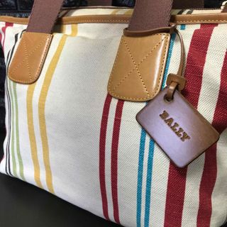 Bally - バリー❣️トートバッグ　BALLY  マルチカラー　レザーチャーム　ストライプ