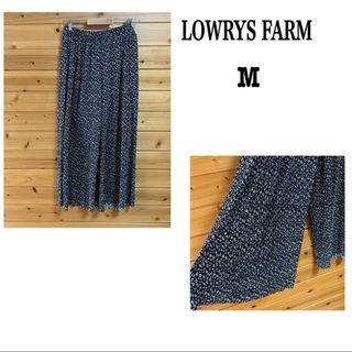 ローリーズファーム(LOWRYS FARM)のLOWRYS FARM ワイドガウチョ ワイドパンツ総柄 シャリ感 M(カジュアルパンツ)