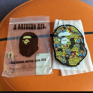 A BATHING APE - A BATHING APE×ｘGODZILLA(アクリル製カードケース)