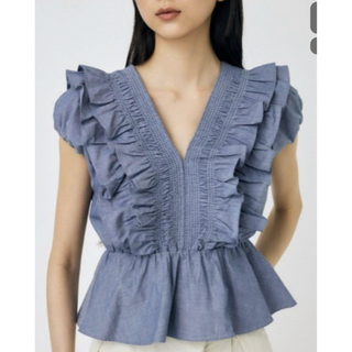 moussy - moussy SHOULDER FRILL ブラウス  新品