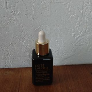 エスティローダー(Estee Lauder)の【新品未使用品】 アドバンスナイトリペアSMRコンプレックス(美容液)