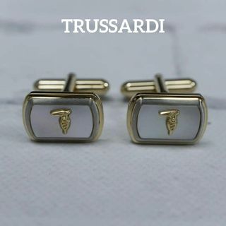 トラサルディ(Trussardi)の【匿名配送】 トラサルディ カフス ゴールド ロゴ シンプル(カフリンクス)