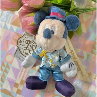 ディズニー(Disney)の【Disney】ぬいぐるみバッジ/ミッキー&ミニー　ファンタジースプリングス(キャラクターグッズ)