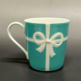 ティファニー(Tiffany & Co.)のTIFFANY&Co.(ティファニー) マグカップ新品同様  ブルーボウ ティファニーブルー×白 陶器(食器)