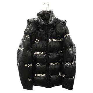 モンクレール(MONCLER)のMONCLER モンクレール ×FRAGMENT MAYCONNE ロゴ総柄 ダウンジャケット ブラック F209U1A50640 68950(ダウンジャケット)