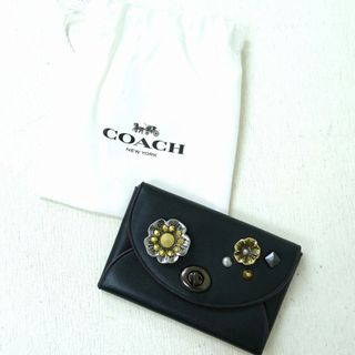 コーチ(COACH)のCOACH コーチ ターンロック ピンズ ティーローズ 名刺入れ カードケース(名刺入れ/定期入れ)