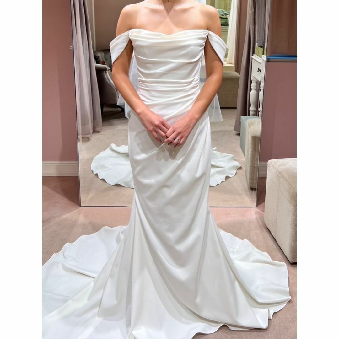 ウェディングドレス オフショルダー マーメイドライン くるみボタン 結婚式/前撮