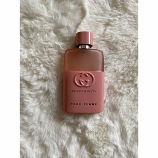 グッチ(Gucci)のグッチ　ギルティラブエディション オーデパルファム スプレータイプ 50ml(香水(女性用))