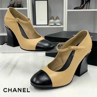 シャネル(CHANEL)の9777 シャネル レザー パール ココマーク パンプス ベージュ(ハイヒール/パンプス)