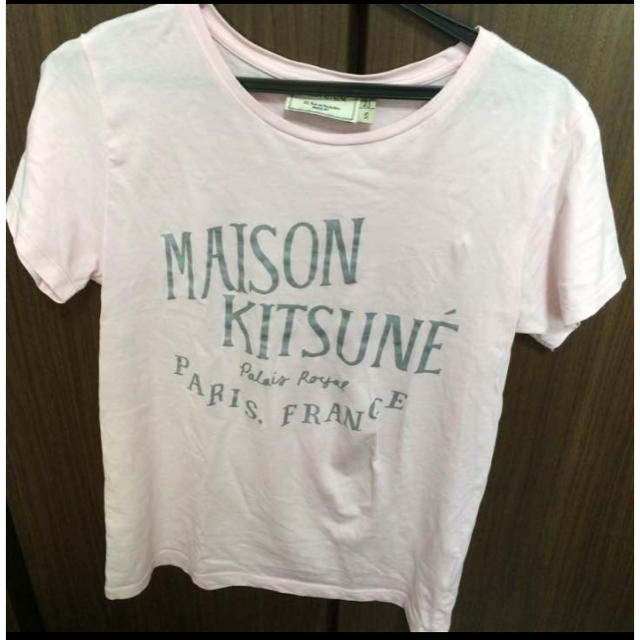 MAISON KITSUNE'(メゾンキツネ)のMAISON KITSUNE Tシャツ レディースのトップス(Tシャツ(半袖/袖なし))の商品写真