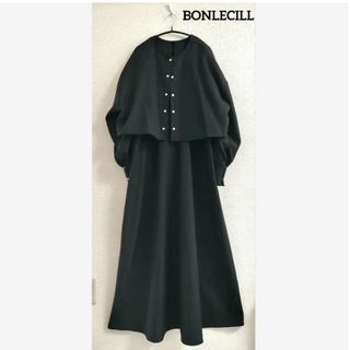 美品　BONLECILL　セットアップ（カーディガン&ジャンパースカート）(セット/コーデ)