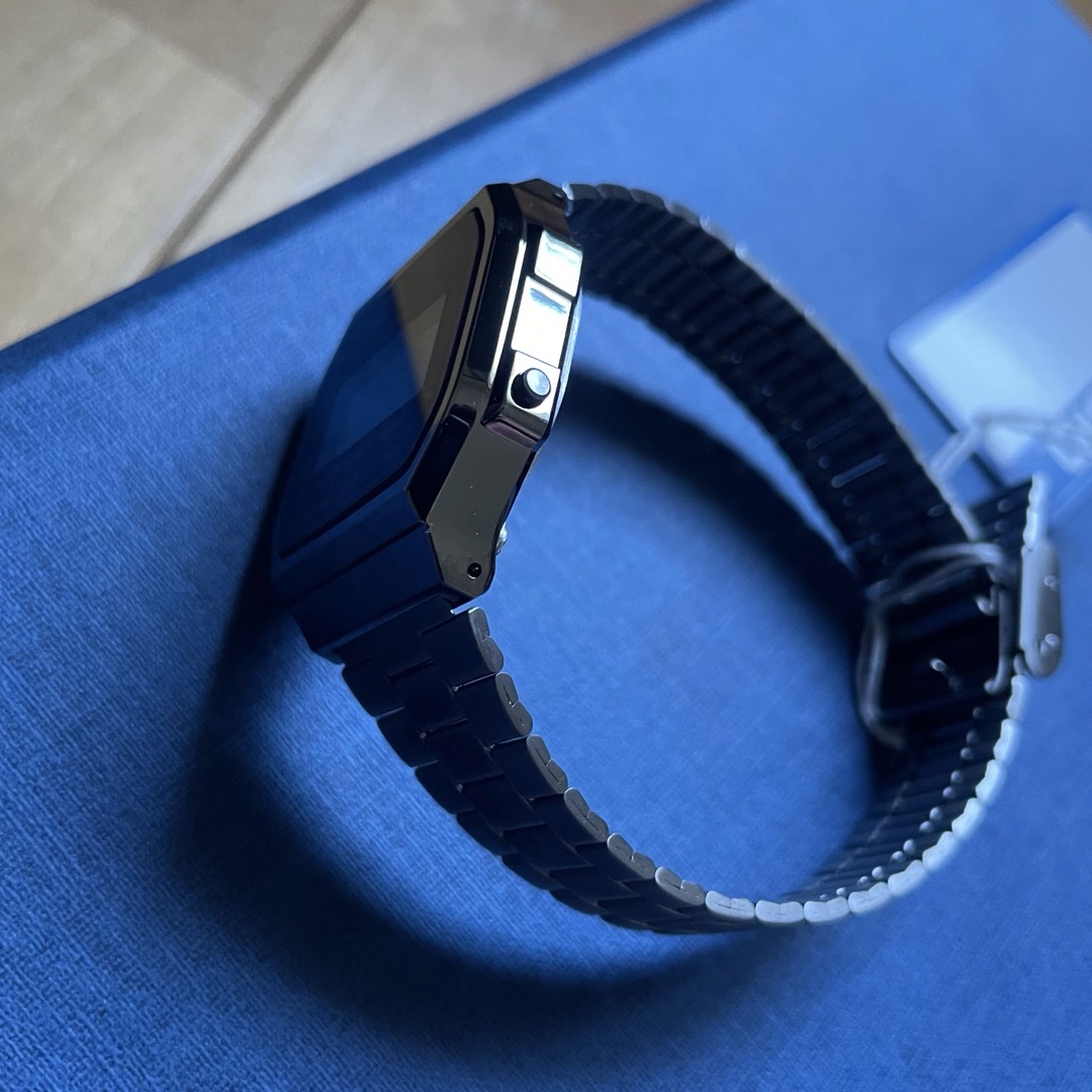 CASIO - カシオ デジタル腕時計 新品 ブラック反転液晶 CASIO - カシオ デジタル腕時計 新品 ブラック反転液晶