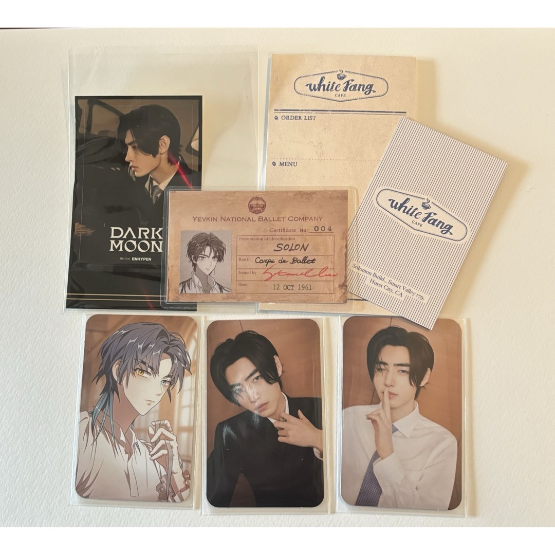 ENHYPEN - ENHYPEN MEMORABILIA Moon ver. ソンフン ソロンの ENHYPEN - ENHYPEN MEMORABILIA Moon ver. ソンフン ソロンの