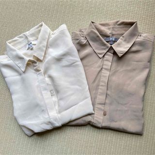 ユニクロ(UNIQLO)の【2色セット】UNIQLO リネンノースリーブシャツ　サイズM(シャツ/ブラウス(半袖/袖なし))