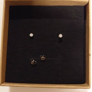 プラチナダイヤモンドピアス(ピアス)