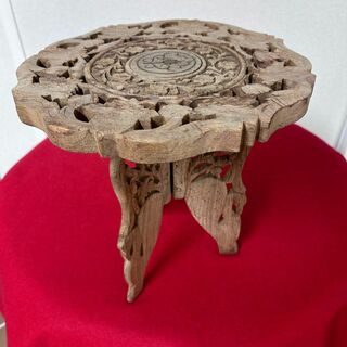 インド 花曼荼羅 木製　サイドテーブル 　花台　手彫り　ヴィンテージ