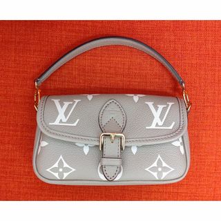 LOUIS VUITTON - ★新品★ ルイ・ヴィトン　ナノ・ディアヌ　M83300　バイカラーモノグラム