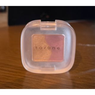 コスメキッチン(Cosme Kitchen)のto/one トーン　ペタルフロートアイシャドウ(アイシャドウ)