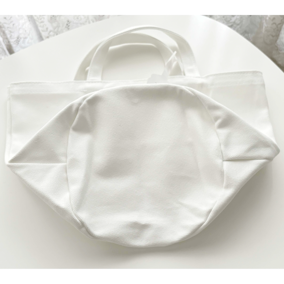 CHANEL - ☆未使用☆ シャネル N°1 DE CHANEL ノベルティ トート CHANEL - ☆未使用☆ シャネル N°1 DE CHANEL ノベルティ トート