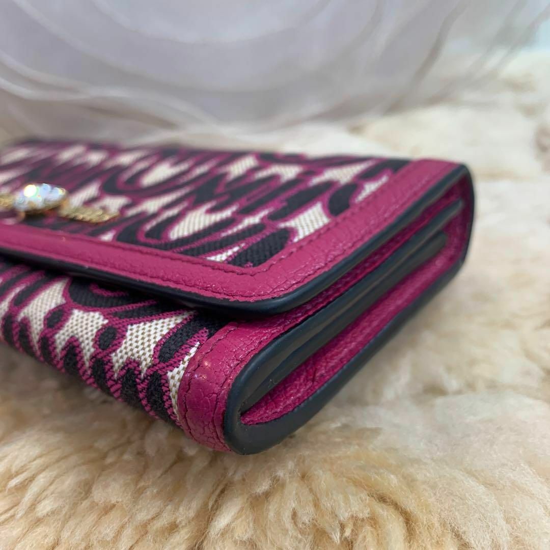 海外最新 マドラス ☆超美品☆MIUMIU 二つ折り長財布 ジャガード ロゴ 小物