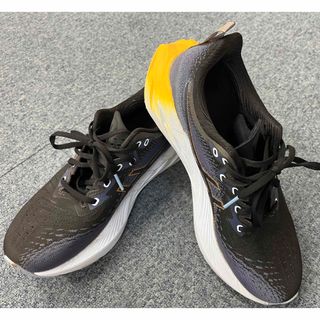 アシックス(asics)のアシックス ノヴァブラスト 4 NOVABLAST 4  27.0cm(シューズ)